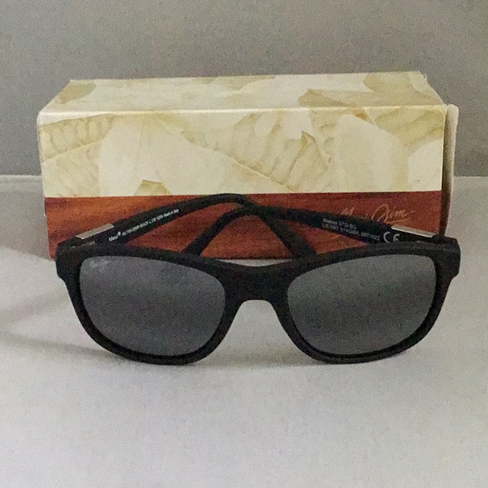MAUI JIM WAKEA SUNGLASSES POLARIZED